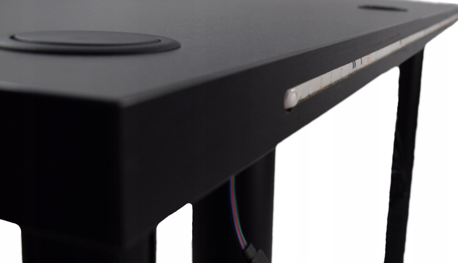 Biurko gamingowe 240x160x80 cm czarne narożne z taśmą ledową do pokoju gracza 4 Full Screen