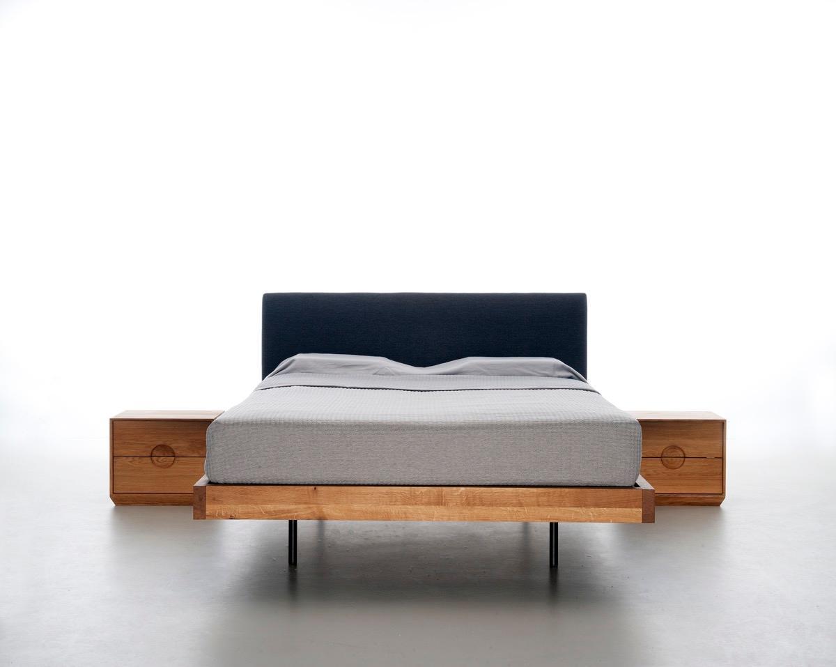 Łóżko SMOOTH 180x200 elegancka modna rama z litego drewna olchowego z tapicerowanym zagłówkiem nr. 6