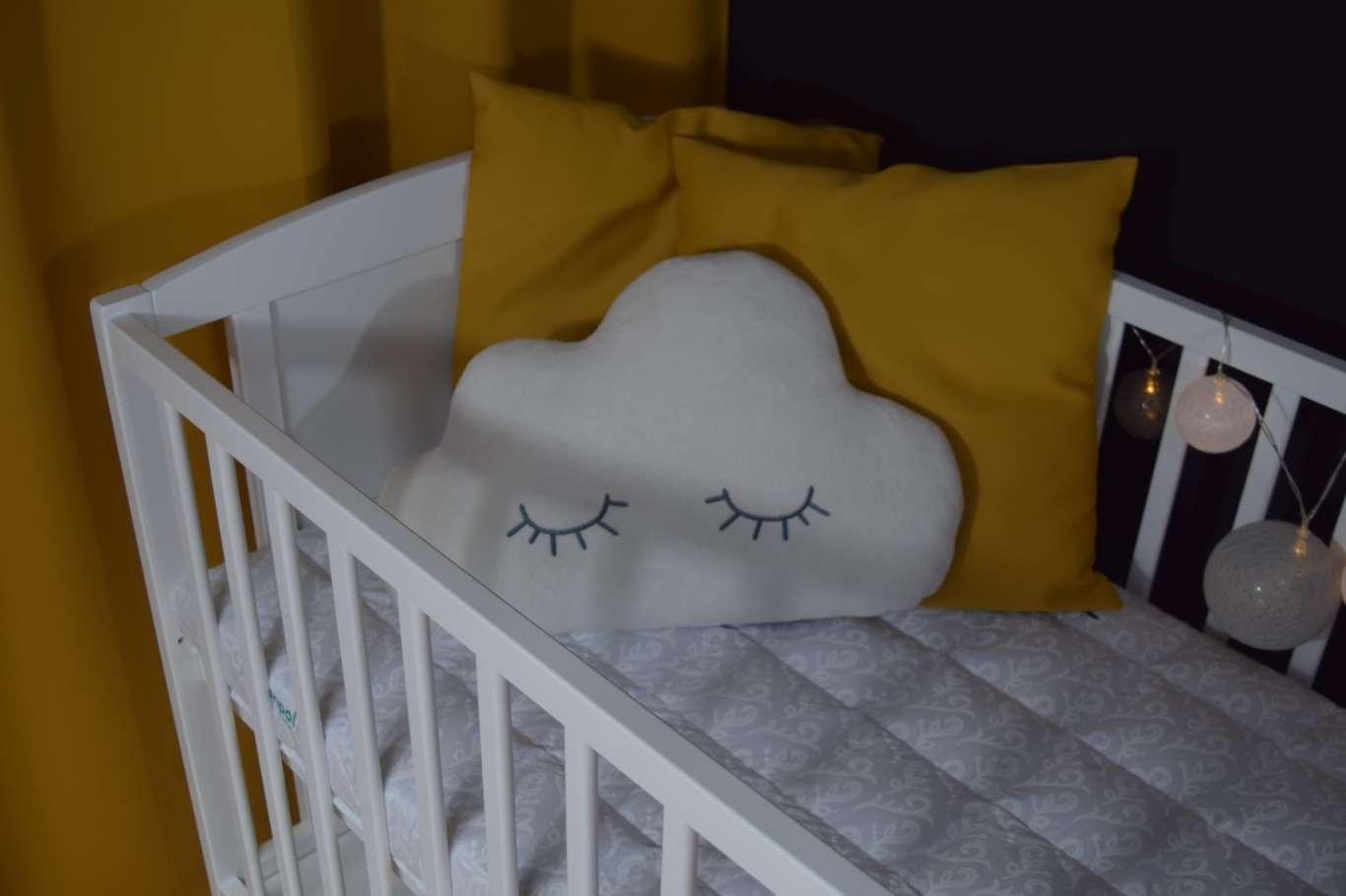 Łóżeczko dla niemowląt BAJKA 120x60 cm z szufladą wyjmowane szczebelki 3 poziomy żyrafa białe 2 Full Screen