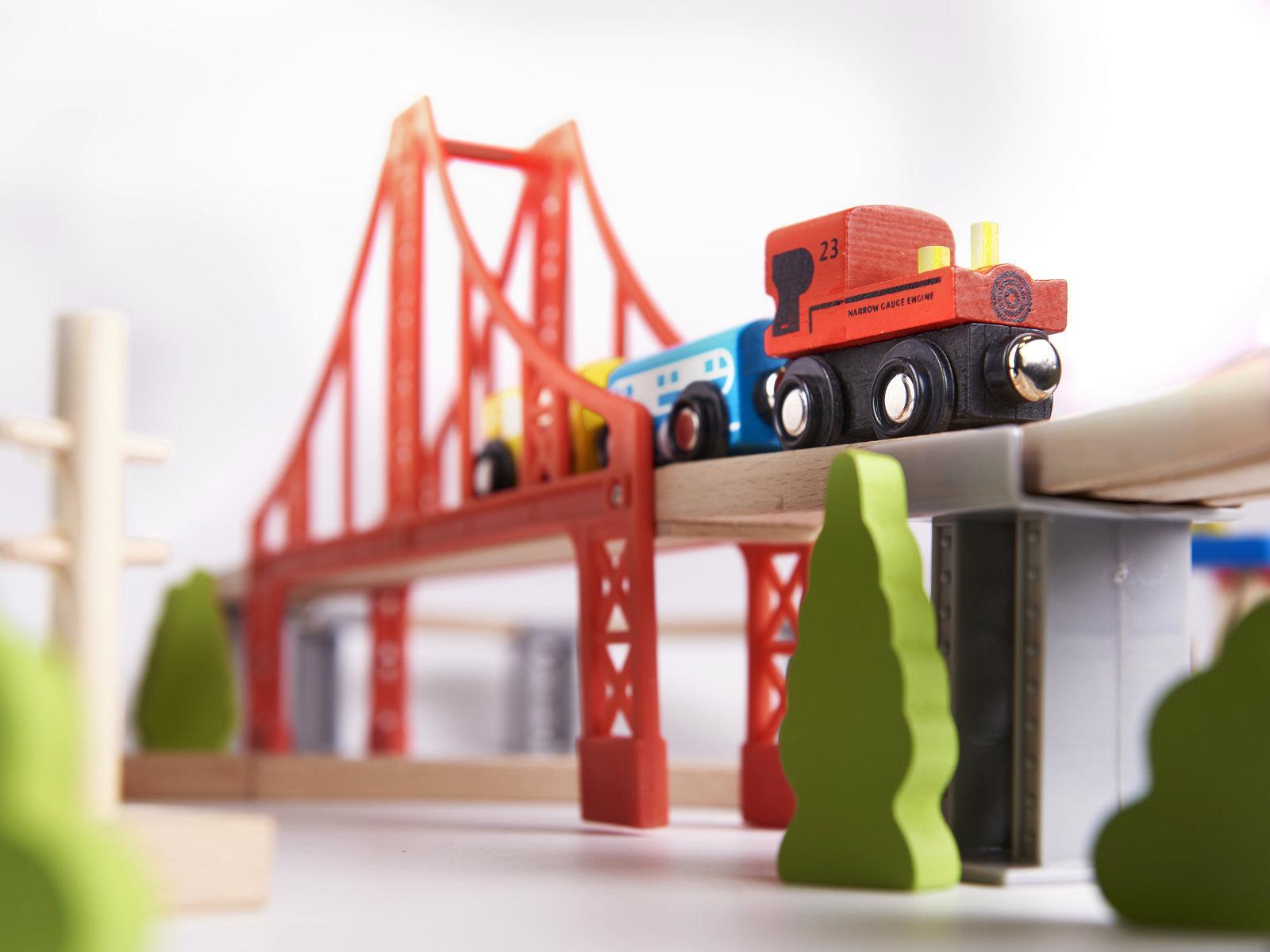 Kolejka drewniana pociąg tor samochodowy 70 elementów zabawka dla dzieci 110x20x66cm 9 Full Screen