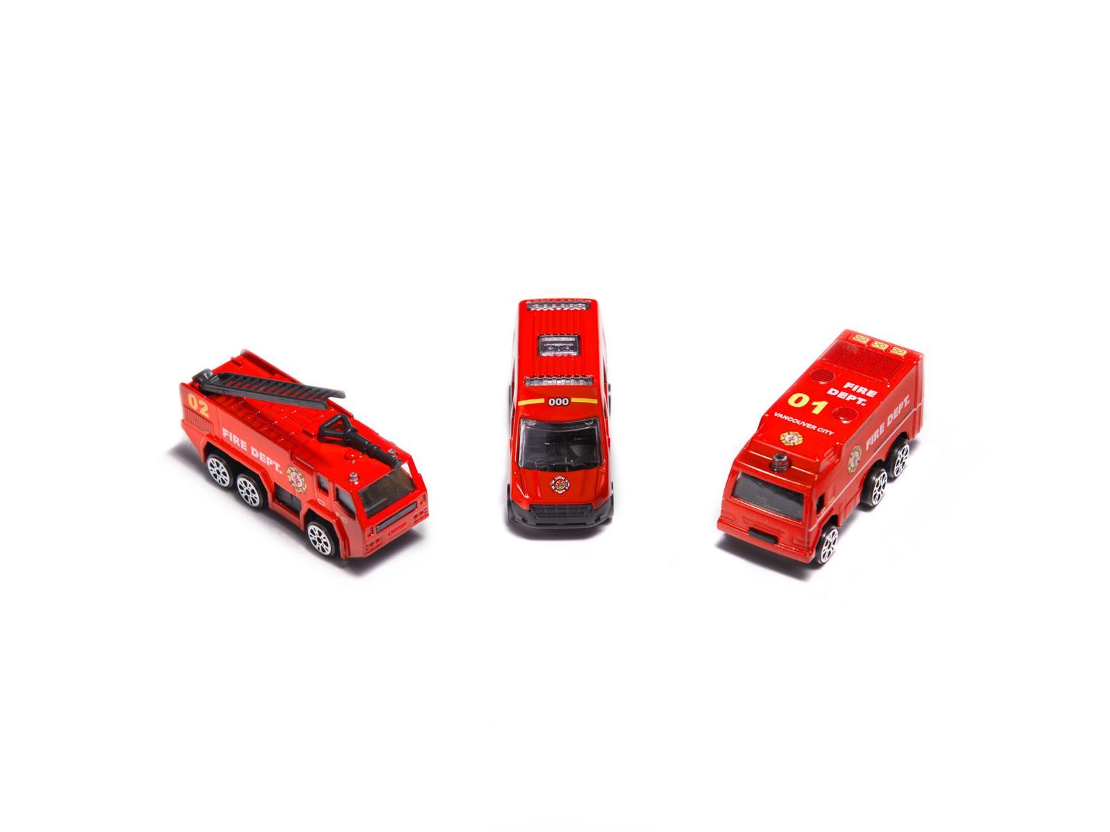 Transporter samolot + 3 pojazdy straż pożarna zabawka dla dzieci czerwona 41,5x31,5x14 cm nr. 5