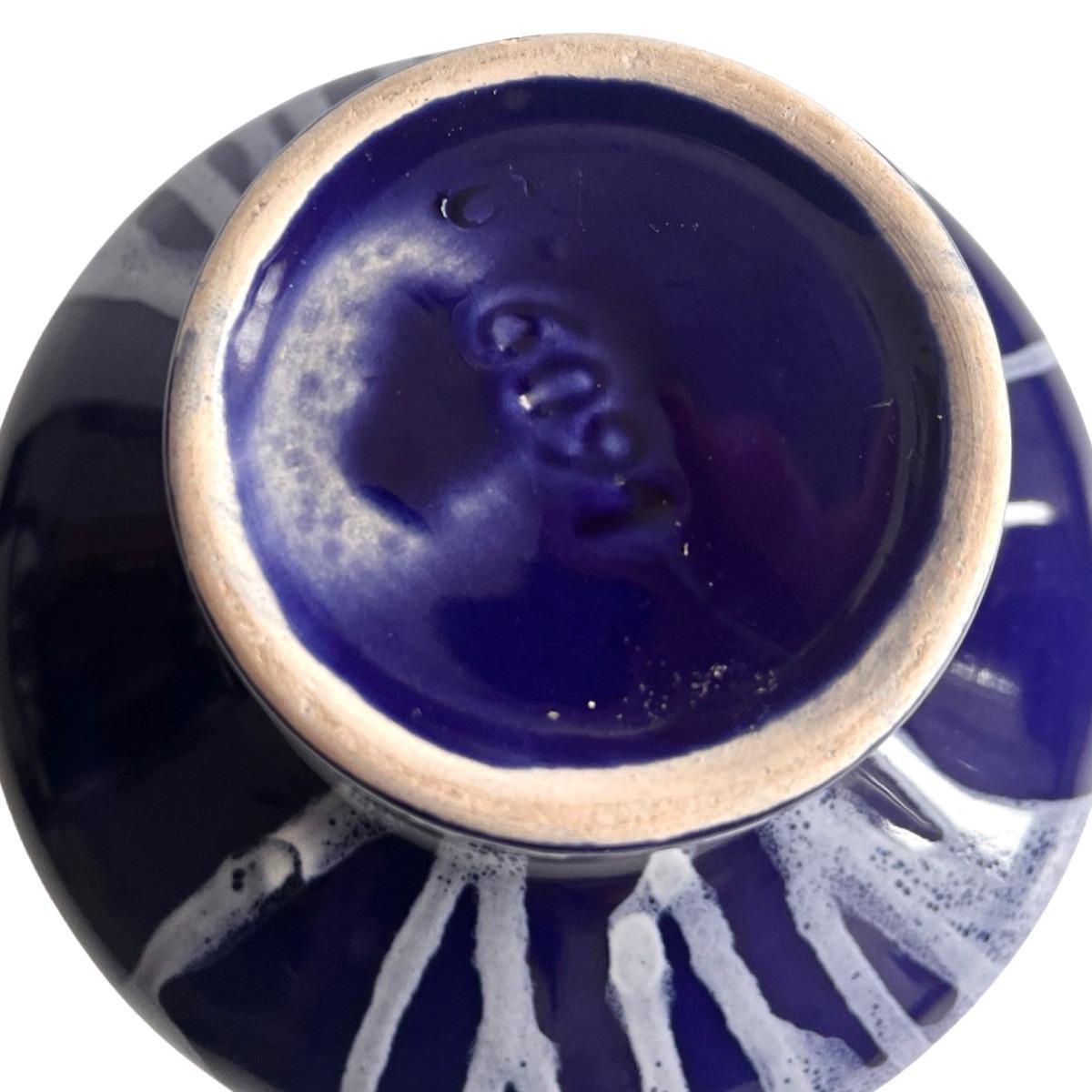 Kobaltowy, ceramiczny wazon, Keramika Kravsko, Czechosłowacja, lata 70. 5 Full Screen