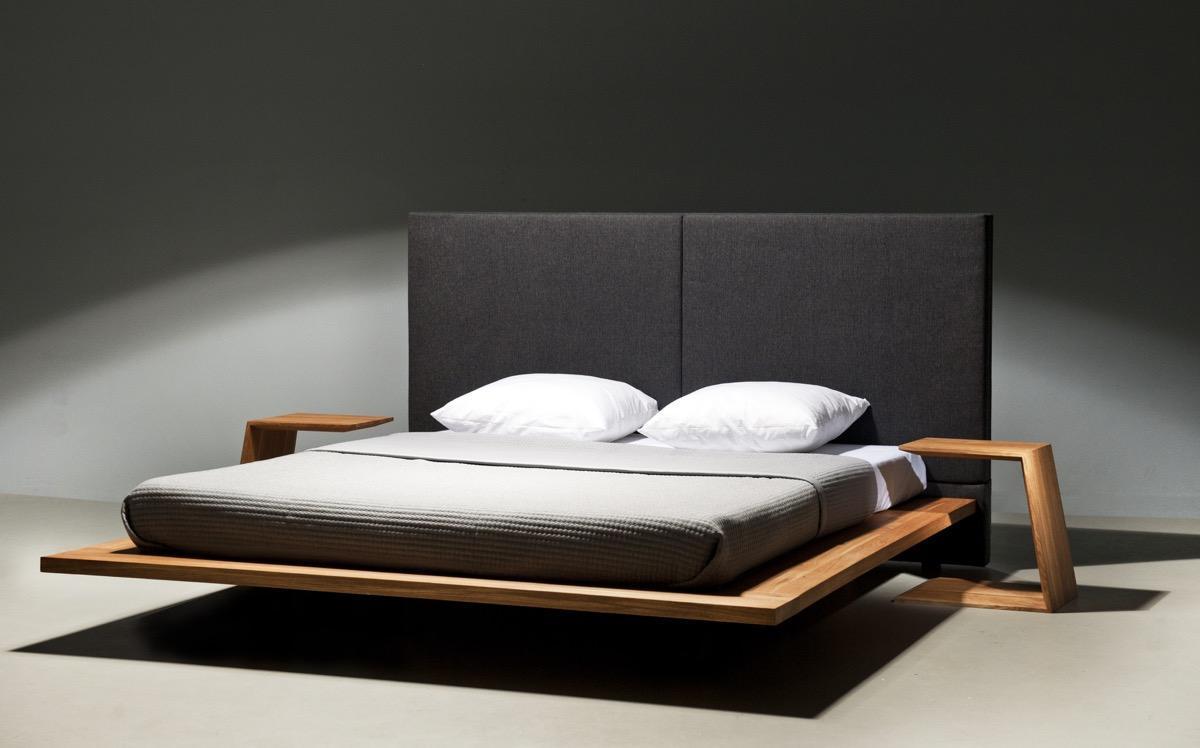 Łóżko MOOD 2.0 160x200 elegancka modna rama z litego drewna olchowego z tapicerowanym zagłówkiem nr. 2