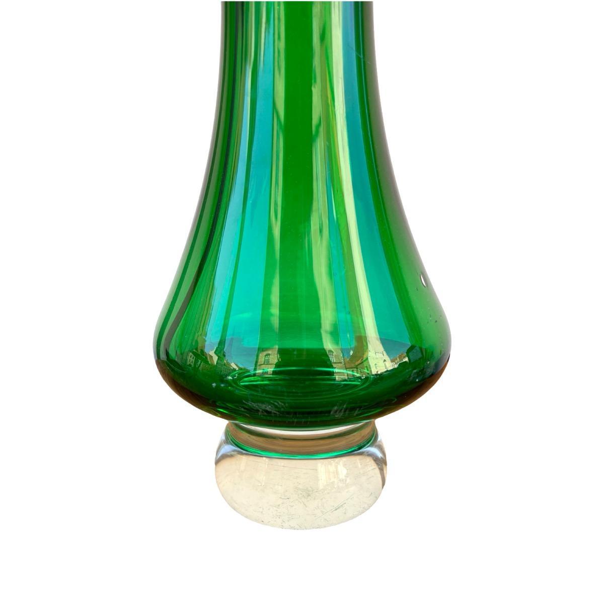 Zielony, szklany Wazon, proj. E. Beranek, Skrdlovice, Czechosłowacja, lata 60. nr. 10