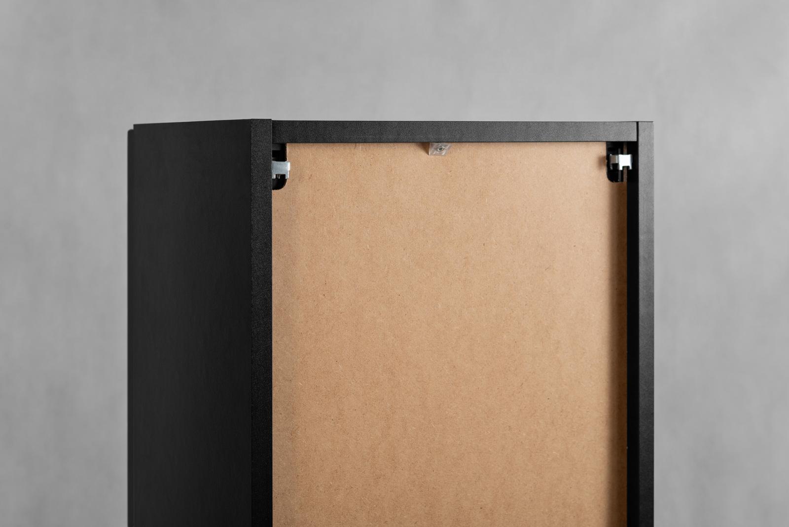 Słupek Łazienkowy MADIS 136 cm wysoki frezowany front szafka z półkami czarny uchwyt złoty nr. 10