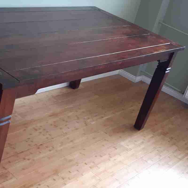 Stół drewniany do jadalni nr. 4