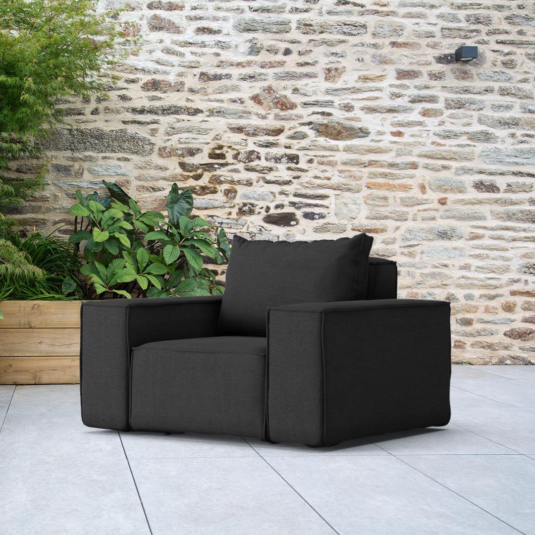 Sofa jednoosobowa SONNE 115x73x88 cm wodoodporna UV do ogrodu + poduszka czarna 1 Full Screen
